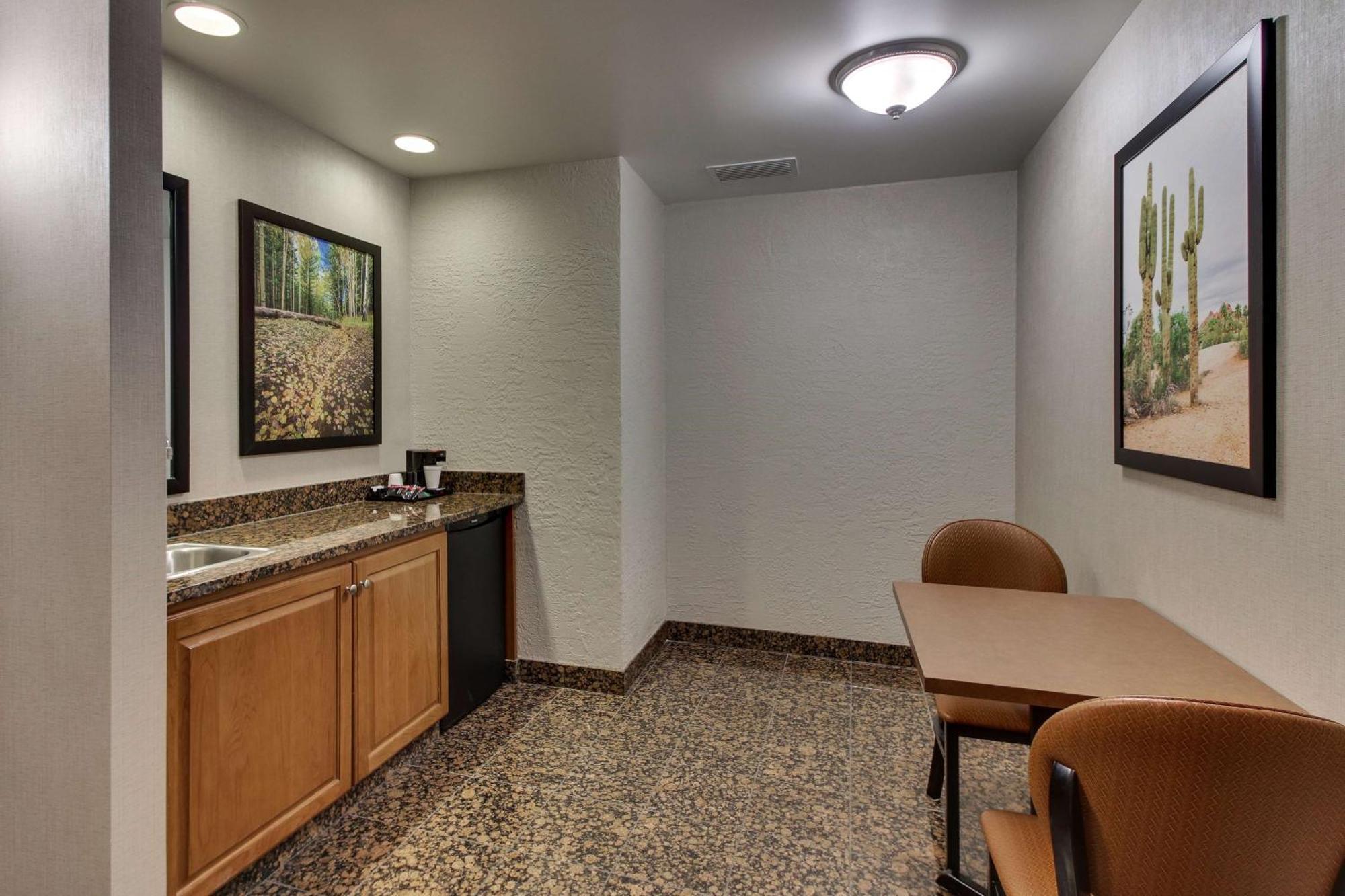 Drury Inn & Suites Phoenix Happy Valley Eksteriør billede