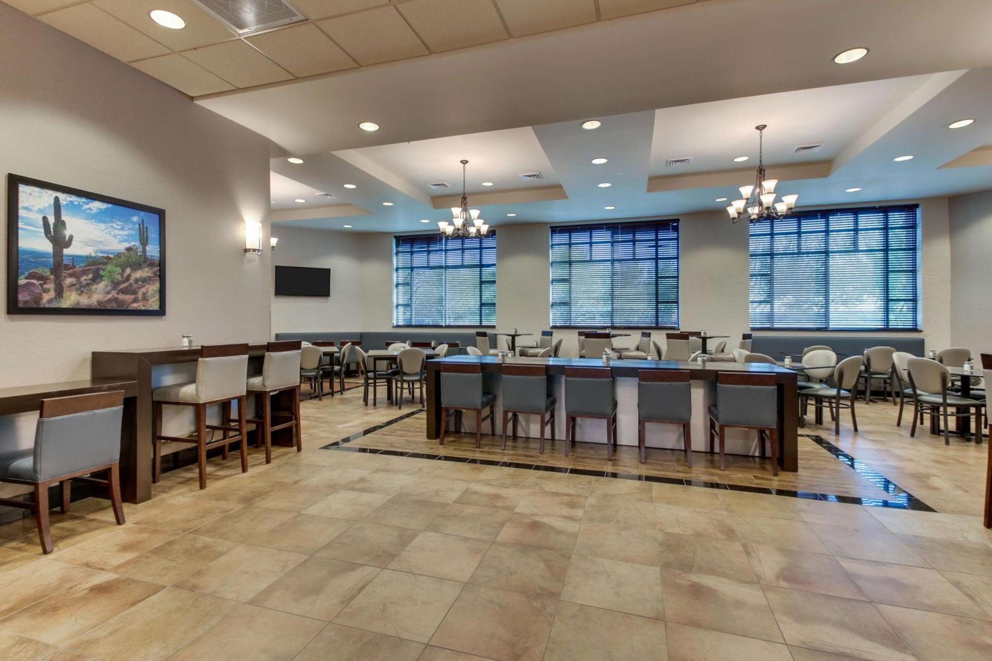 Drury Inn & Suites Phoenix Happy Valley Eksteriør billede